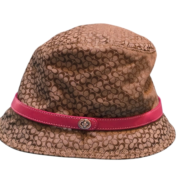 Coach Womans Signature C Bucket Hat in Khaki With Pink Leather Trim main image 11